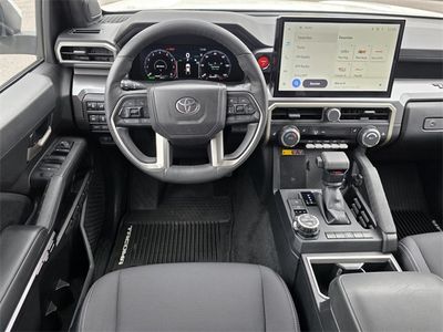 2025 Toyota Tacoma Hybrid - Photo 12