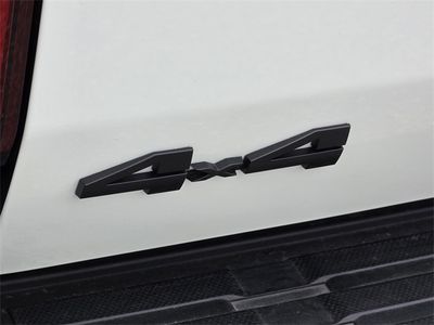 2025 Toyota Tacoma Hybrid - Photo 30