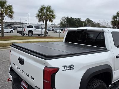 2025 Toyota Tacoma Hybrid - Photo 28