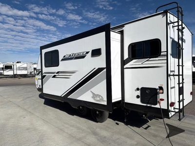 2026 Jayco Jay Feather - Photo 6