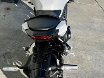 2025 Yamaha MT-09 - Photo 5