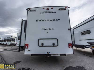2026 EAST TO WEST Tandara - Photo 6