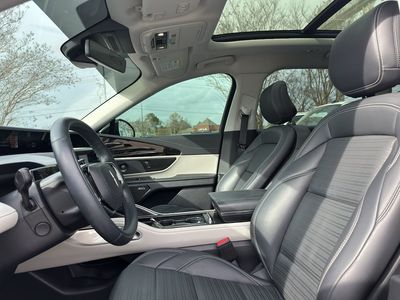 2025 Lincoln Nautilus - Photo 13
