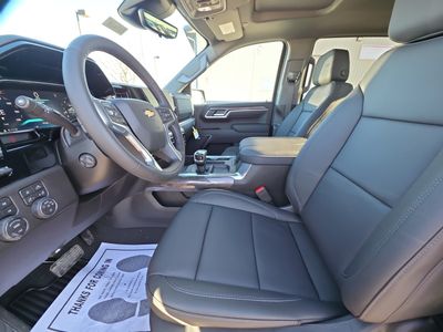 2026 Chevrolet Silverado 1500 — photo 9 view