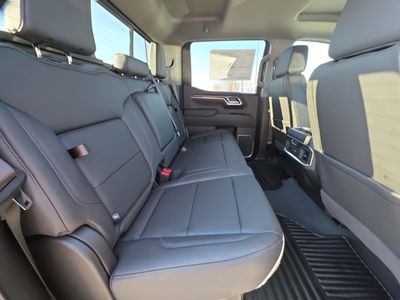 2026 Chevrolet Silverado 1500 — photo 14 view