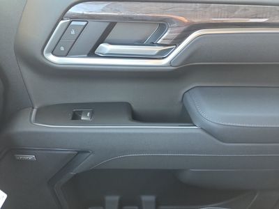 2026 Chevrolet Silverado 1500 — photo 21 view