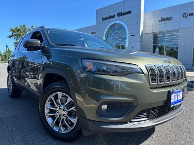 2020 Jeep Cherokee — side profile view
