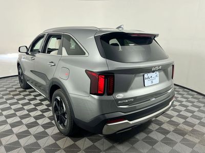 2026 Kia Sorento Hybrid - Photo 8