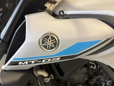 2025 Yamaha MT-03 - Photo 13