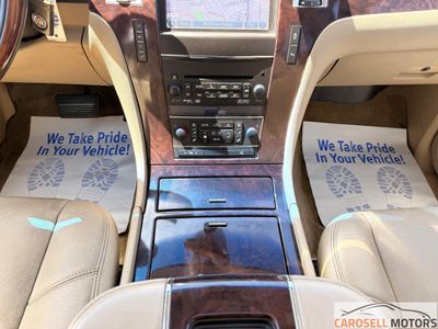 2013 Cadillac Escalade - Photo 23