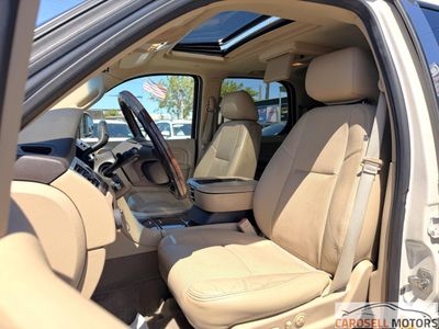 2013 Cadillac Escalade - Photo 14