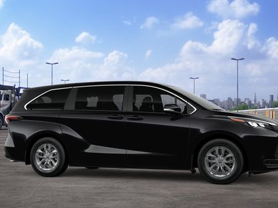 2026 Toyota Sienna — photo 14 view