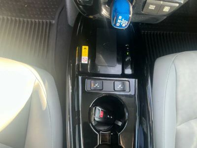 2021 Toyota Prius — photo 12 view