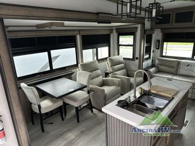 2025 Keystone RV Montana - Photo 8