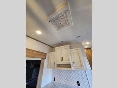 2024 Keystone RV Arcadia Super Lite - Photo 18