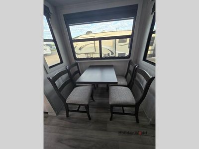 2025 Keystone Alpine - Photo 14