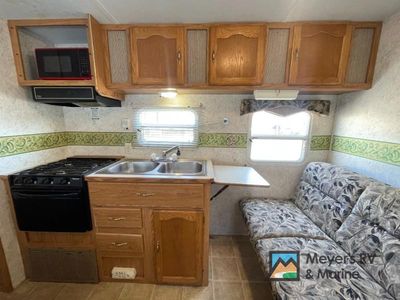 2003 Forest River RV Wildwood - Photo 9