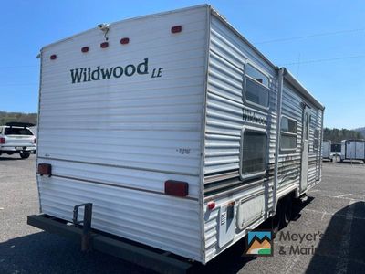 2003 Forest River RV Wildwood - Photo 3