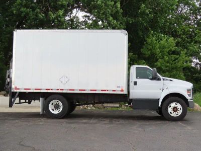 2022 Ford F-750SD — side profile view