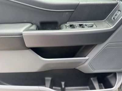 2026 Ford F-150 — photo 10 view