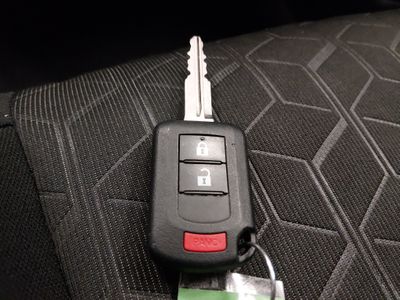 2025 Mitsubishi Outlander Sport - Photo 15