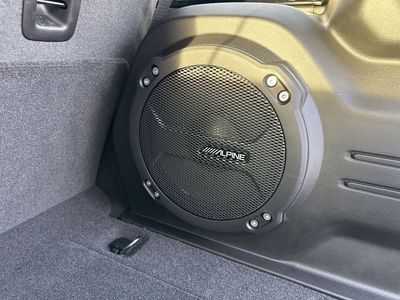 2026 Jeep Wrangler - Photo 13