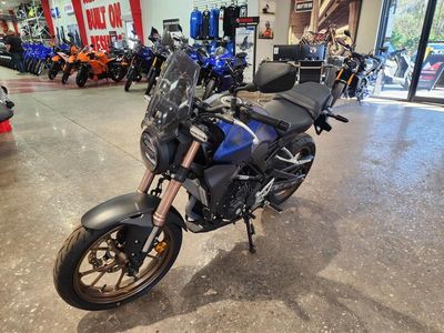 2022 Honda CB300R ABS - Photo 4