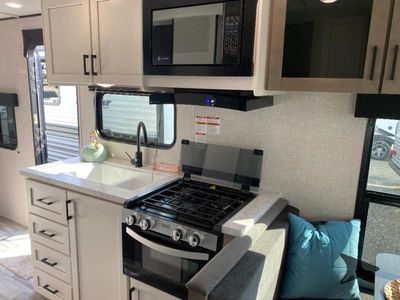 2025 Jayco Jay Flight SLX - Photo 27