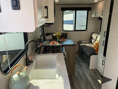 2025 Jayco Jay Flight SLX - Photo 10