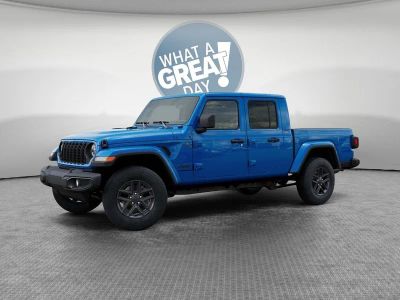 2026 Jeep Gladiator — rear three-quarter view