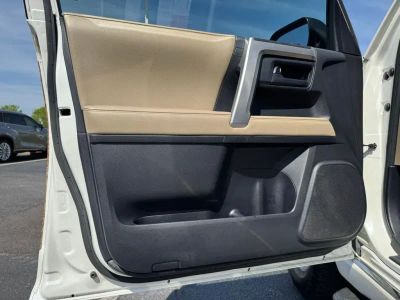 2011 Toyota 4Runner - Photo 13