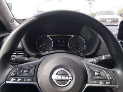 2024 Nissan Sentra — photo 12 view