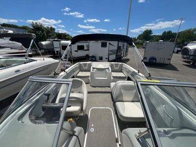 2011 Bayliner Marine Runabout Series - Photo 6