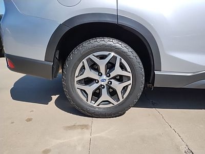 2022 Subaru Forester - Photo 16
