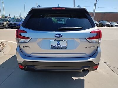 2022 Subaru Forester - Photo 9