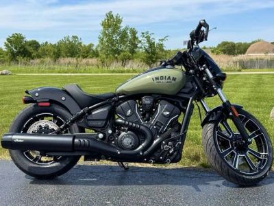 2026 Indian Motorcycle® Sport Scout® Limited +Tech Moss Green — front three-quarter view