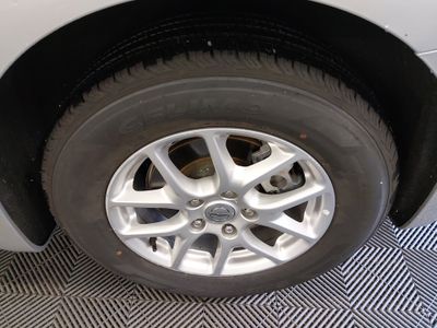 2023 Chrysler Pacifica — photo 10 view