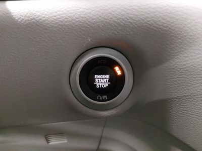 2023 Chrysler Pacifica — photo 19 view
