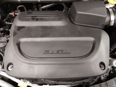 2023 Chrysler Pacifica — photo 9 view