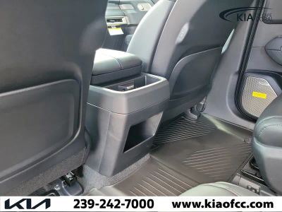 2027 Kia Telluride Hybrid — photo 15 view