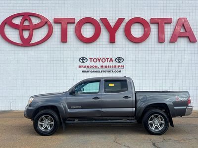 2014 Toyota Tacoma - Photo 2