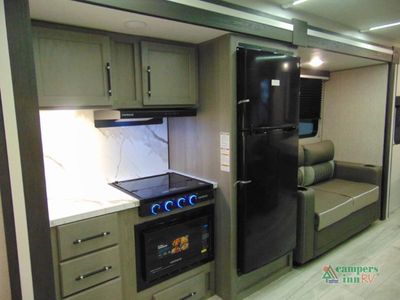 2025 Keystone RV Hideout - Photo 8