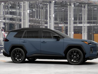 2026 Toyota RAV4 — photo 13 view