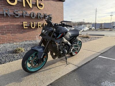 2023 Yamaha MT-09 - Photo 12