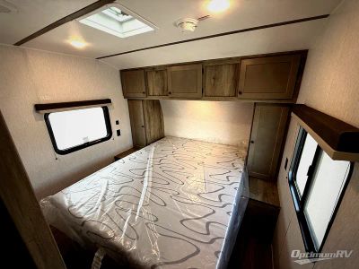 2026 Sunset Park RV Sun Lite — photo 15 view