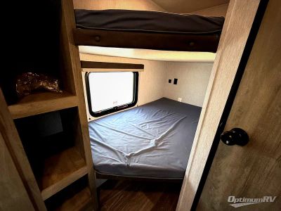 2026 Sunset Park RV Sun Lite — photo 8 view