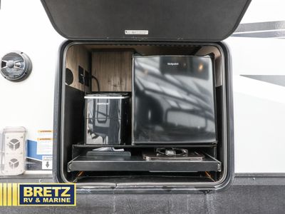 2022 Forest River RV Cherokee Alpha Wolf - Photo 9