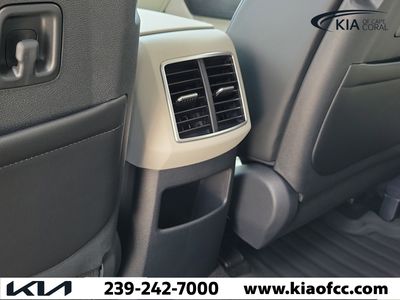 2026 Kia Sportage — photo 13 view