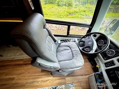 2017 Entegra Coach Insignia - Photo 6
