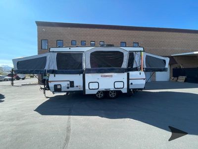 2022 Forest River RV Rockwood Premier — photo 7 view